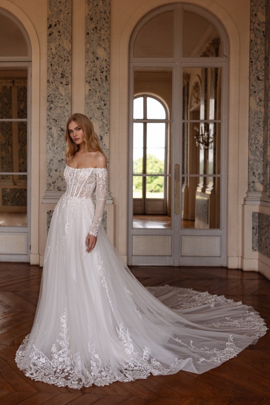 robe de mariée princesse dans toute sa splendeur chez Solution Cerémonie à Marseille